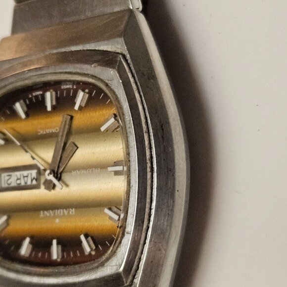 VINTAGE 70s Radiant Automatic Day/Date Swiss Tonneau Watch | Retro Blumar - Picture 8 of 16